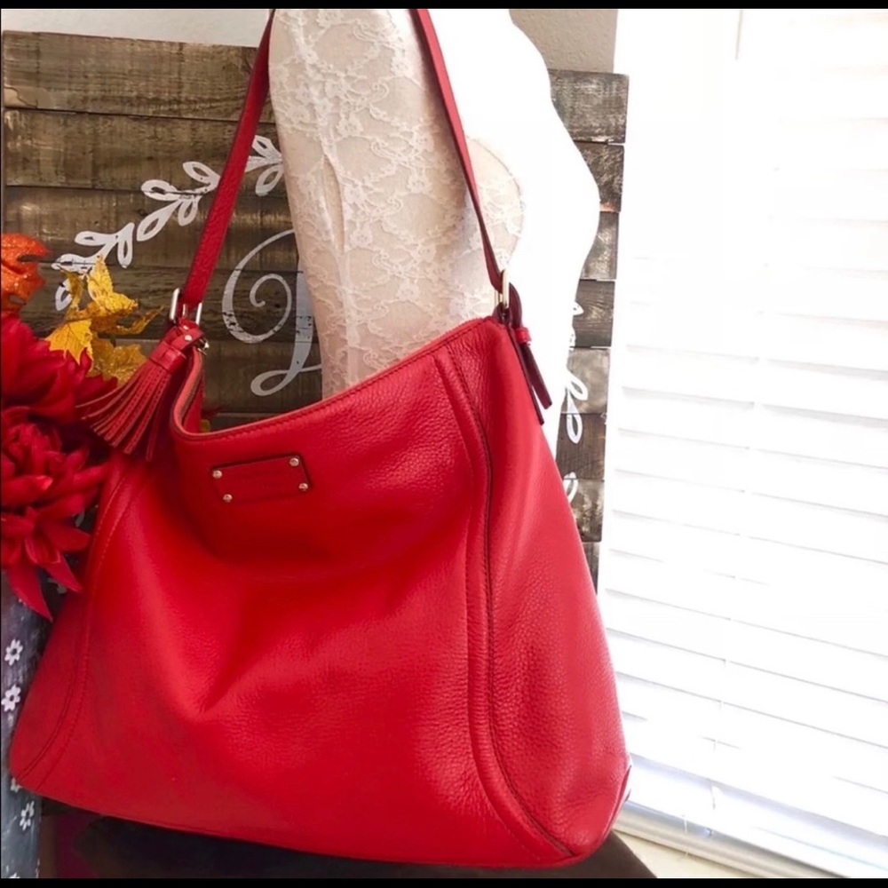 Radiant RED Kate Spade Hobo Bag🌹